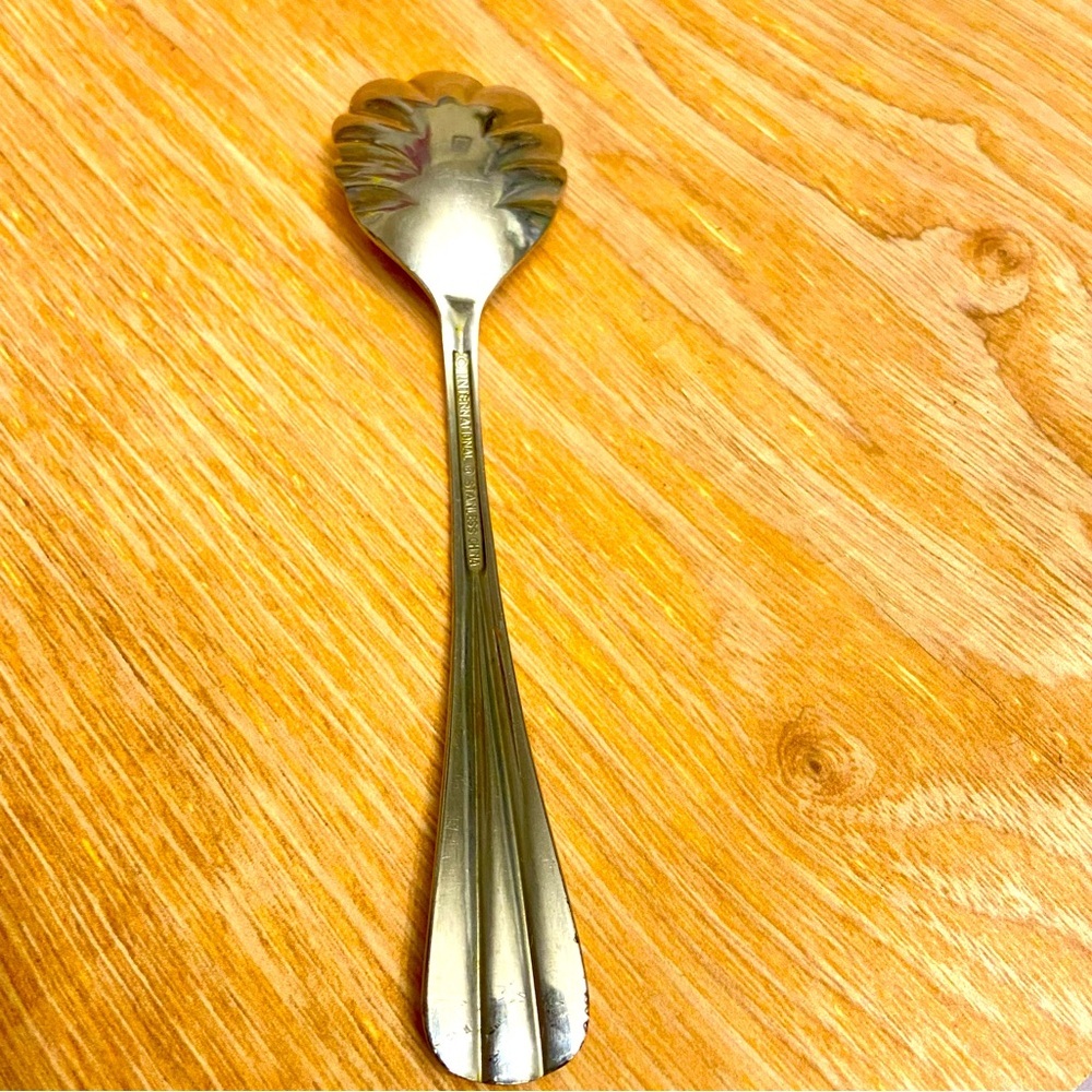 International Stainless Steel Flatware Sugar Spoon China. - Picture 3 of 3